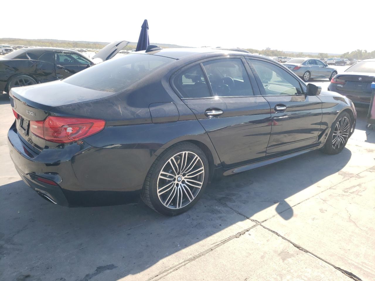2017 BMW 5er VIN WBAJA7C36HG906671 Copart auction photo, vandalism / minor dent/scratches damage thumbnail 3