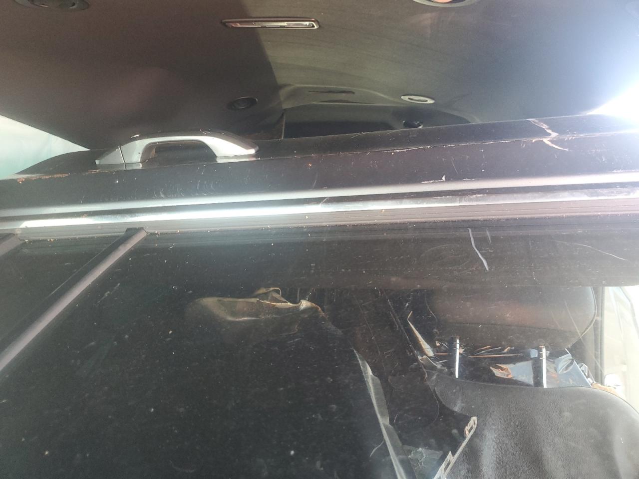 2022 Chevrolet Suburban VIN 1GNSKCKD9NR339175 Copart auction photo, all over damage thumbnail 10