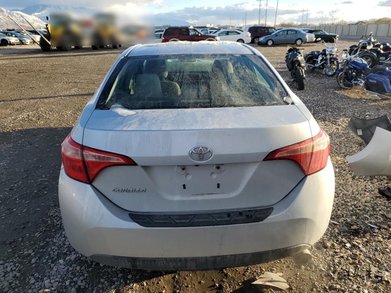 2017 Toyota Corolla VIN 2T1BURHE8HC813329 Copart auction photo, frame damage damage thumbnail 6