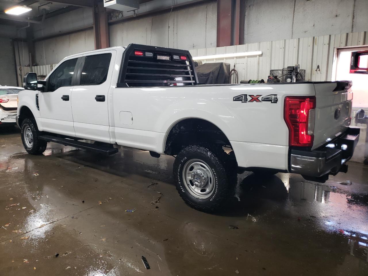 2017 Ford F250 VIN 1FT7W2B6XHEB30487 Copart auction photo, normal wear damage thumbnail 2