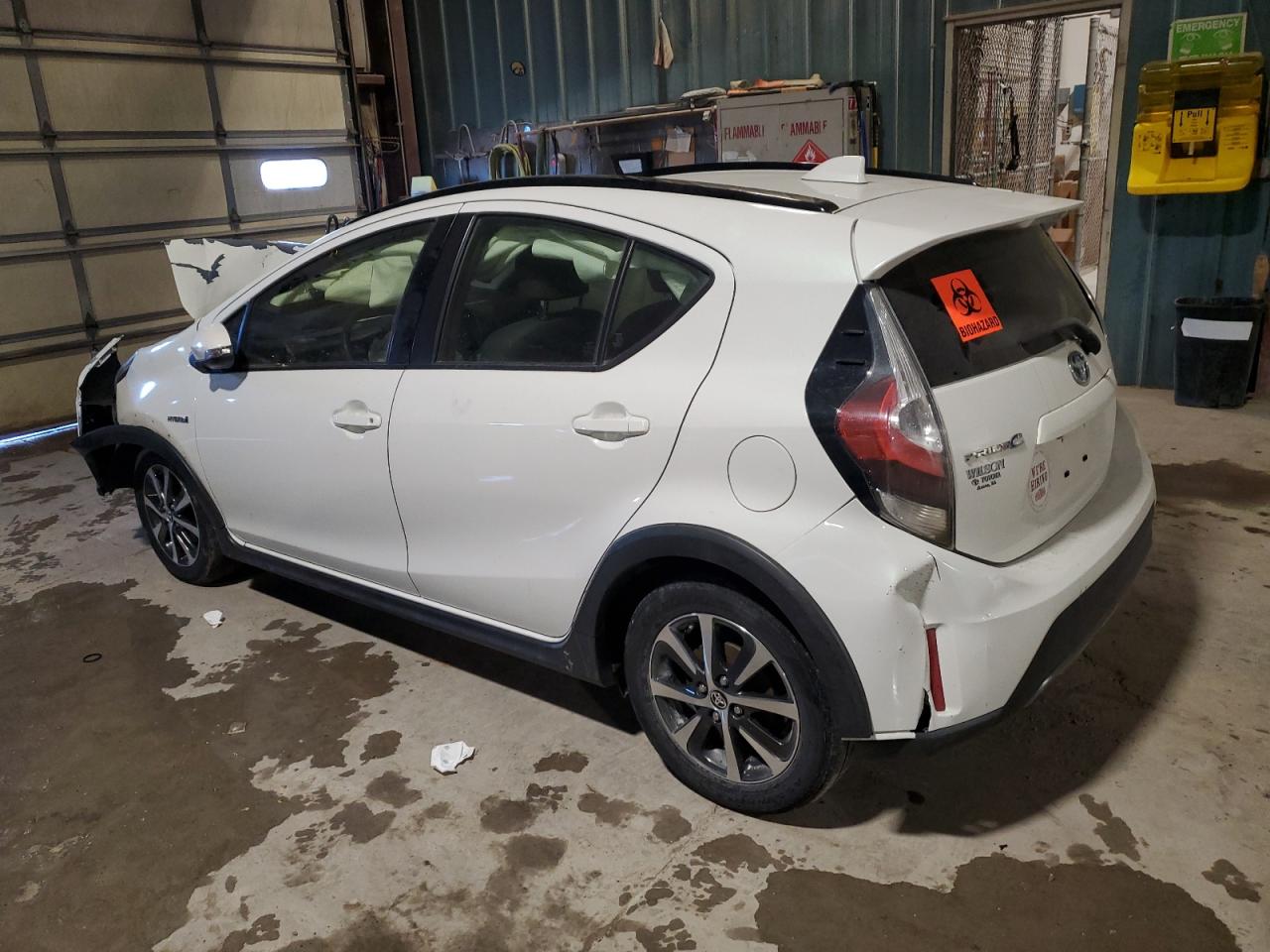 2018 Toyota Prius VIN JTDKDTB35J1601437 Copart auction photo, front end / minor dent/scratches damage thumbnail 2