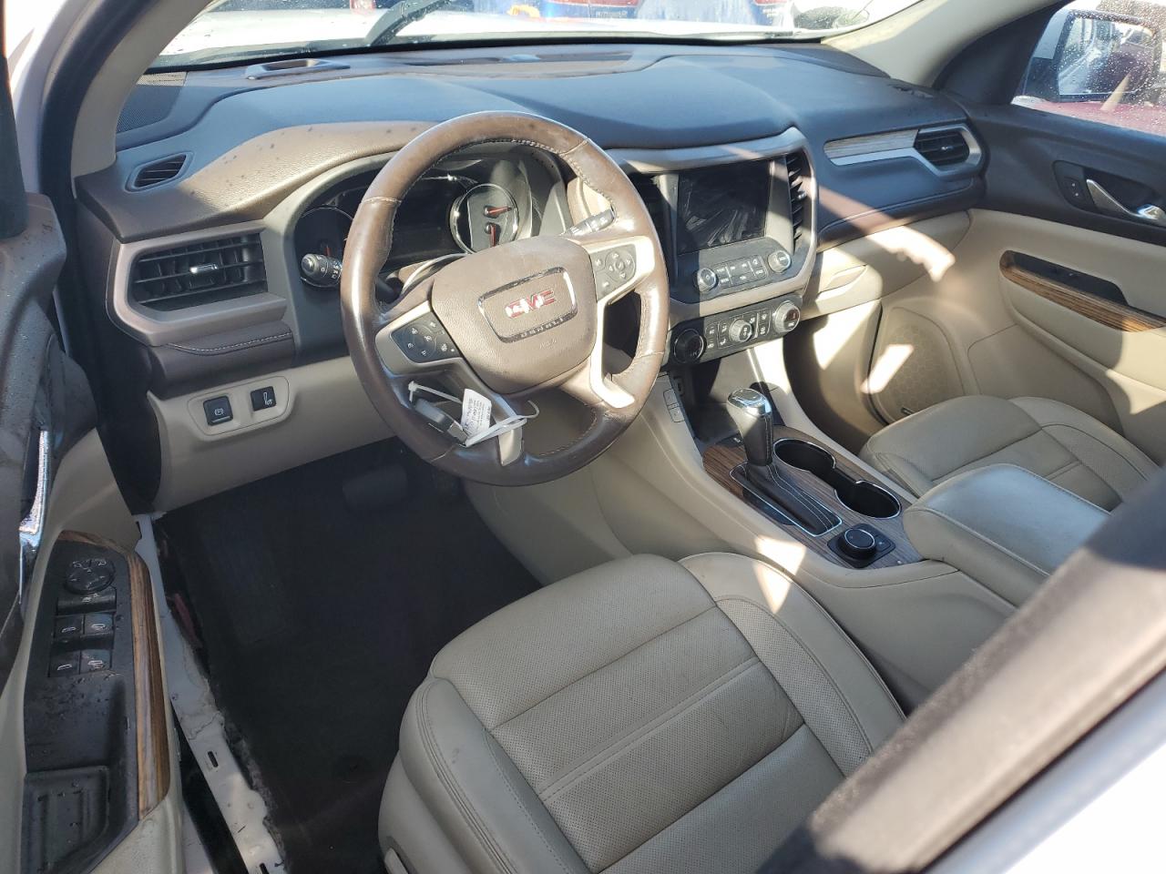 2019 GMC Acadia VIN 1GKKNXLS4KZ292836 Copart auction photo, water/flood damage thumbnail 8