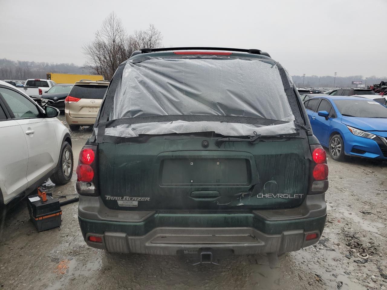 2003 Chevrolet TrailBlazer VIN 1GNET16S036111197 Copart auction photo, rear end damage thumbnail 6