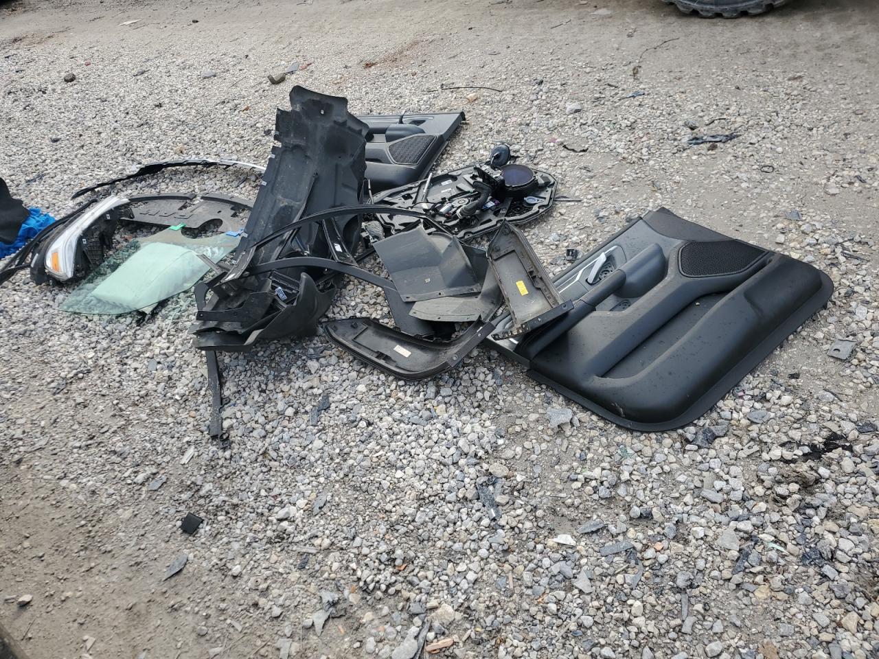 2020 RAM 1500 VIN 1C6RREFT8LN386418 Copart auction photo, front end / side damage thumbnail 12
