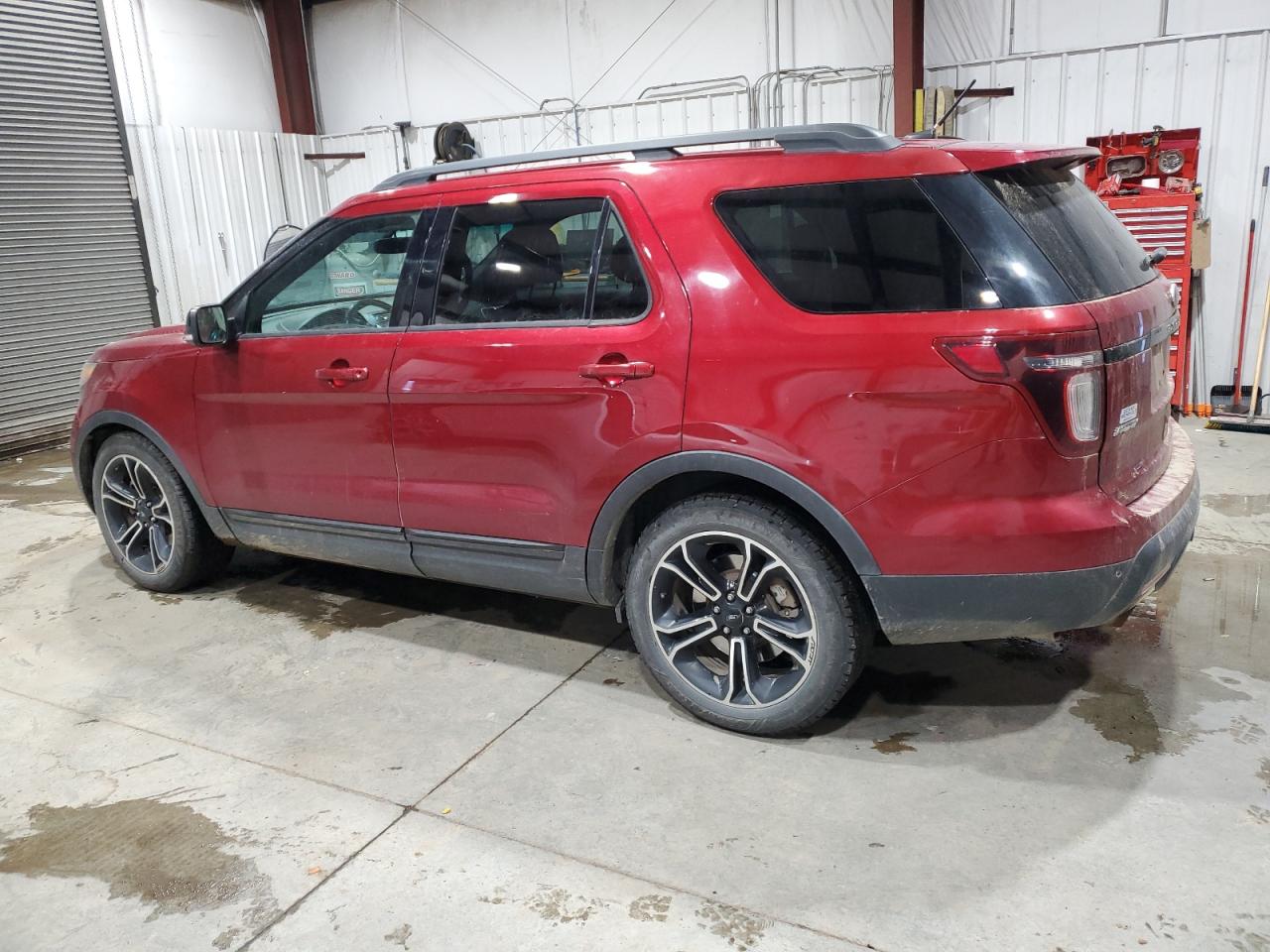 2015 Ford Explorer VIN 1FM5K8GT5FGA40715 Copart auction photo, mechanical damage thumbnail 2