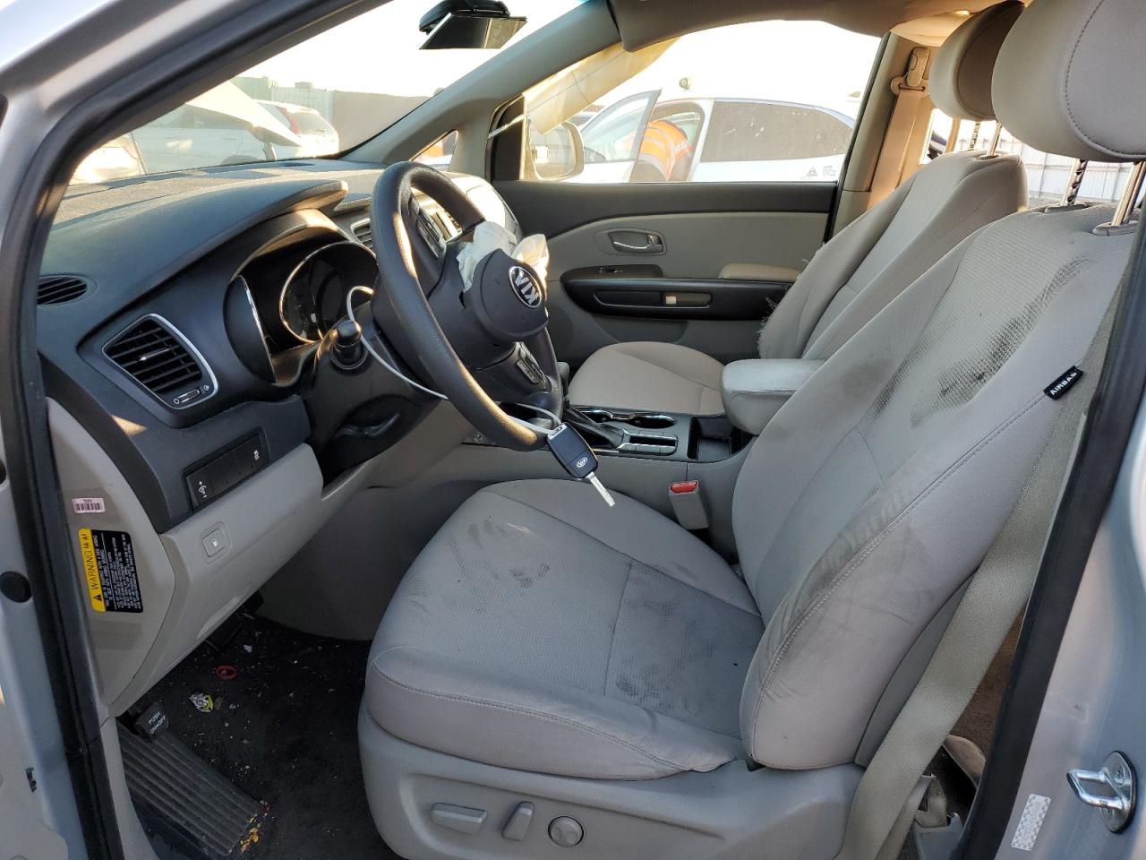 2019 KIA Sedona VIN KNDMB5C14K6548600 Copart auction photo, front end damage thumbnail 7