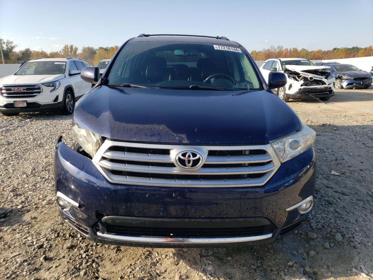 2011 Toyota Highlander VIN 5TDZK3EH7BS504157 Copart auction photo, front end damage thumbnail 5