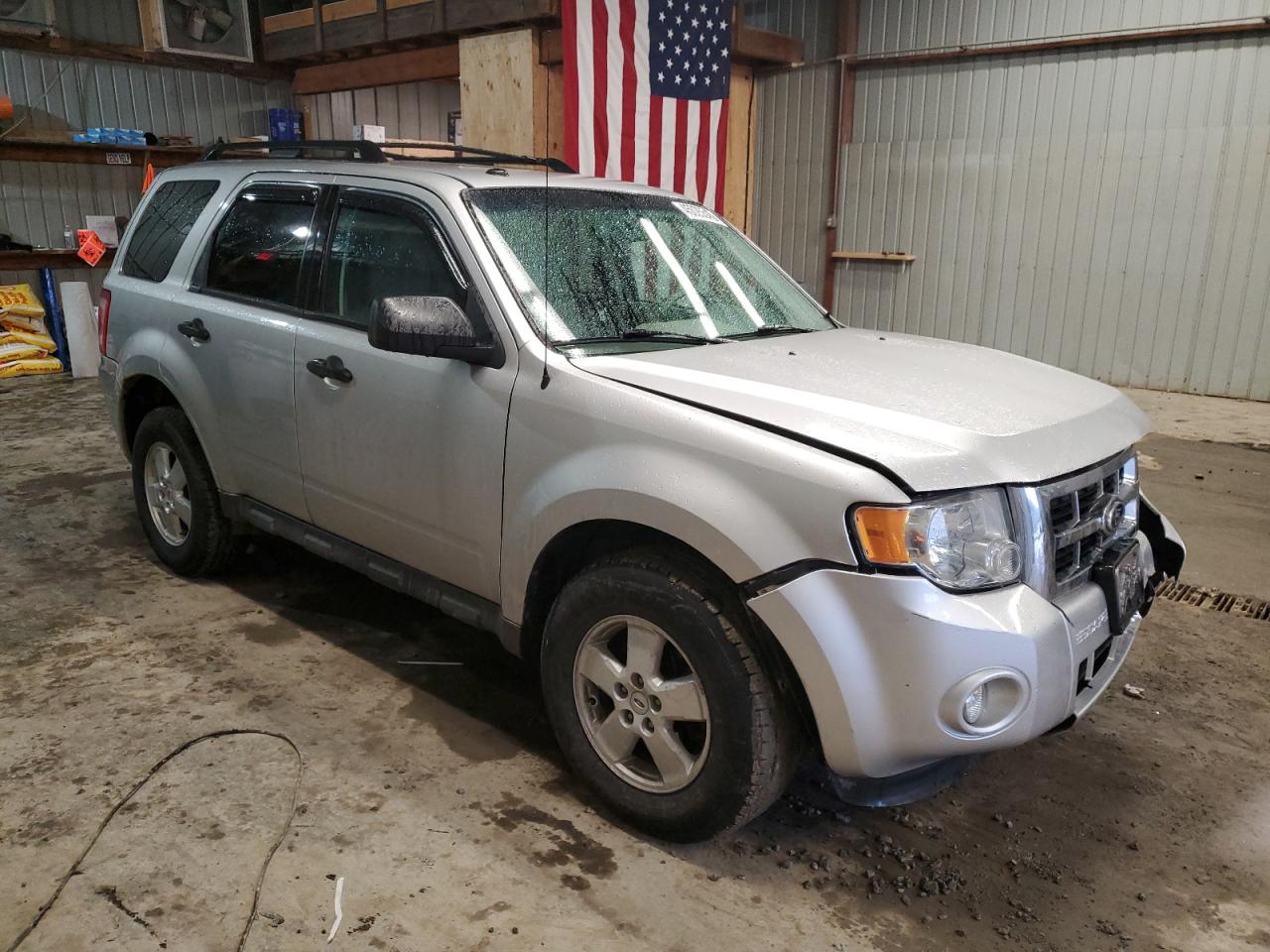 2010 Ford Escape VIN 1FMCU9D75AKB65637 Copart auction photo, front end damage thumbnail 4