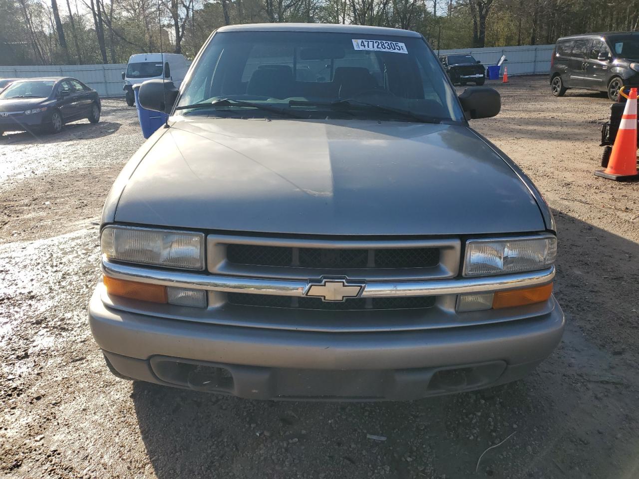 2003 Chevrolet S-10 Pickup VIN 1GCDT13X33K174368 Copart auction photo, rear end / frame damage damage thumbnail 5