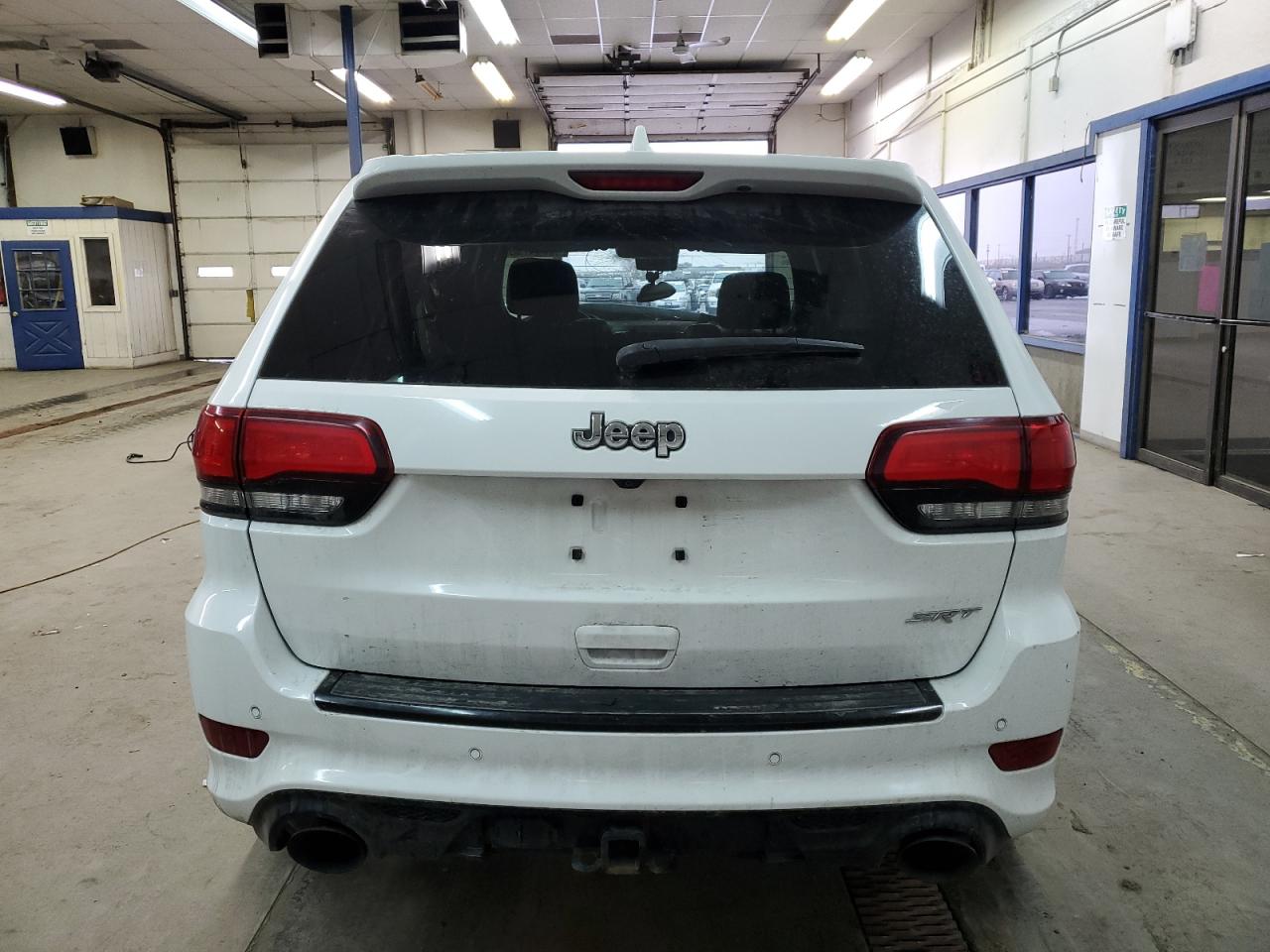 2017 Jeep Grand Cherokee VIN 1C4RJFDJ5HC939147 Copart auction photo, front end / side damage thumbnail 6