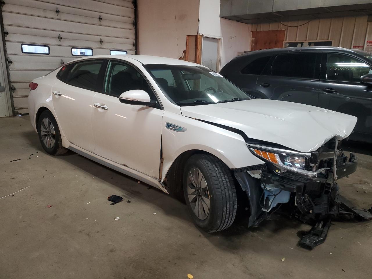 2018 KIA Optima VIN KNAGT4LEXJ5025171 Copart auction photo, front end / minor dent/scratches damage thumbnail 4