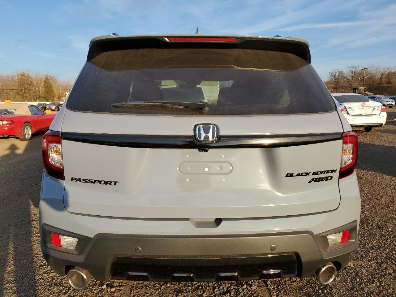 2024 Honda Passport VIN 5FNYF8H85RB016087 Copart auction photo, side damage thumbnail 6
