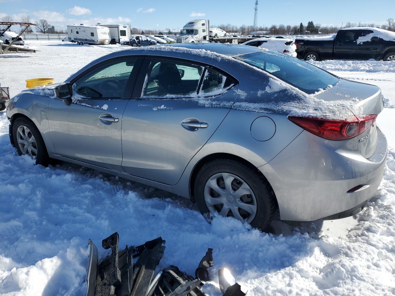 2015 Mazda 3 VIN 3MZBM1U71FM132598 Copart auction photo, front end damage thumbnail 2
