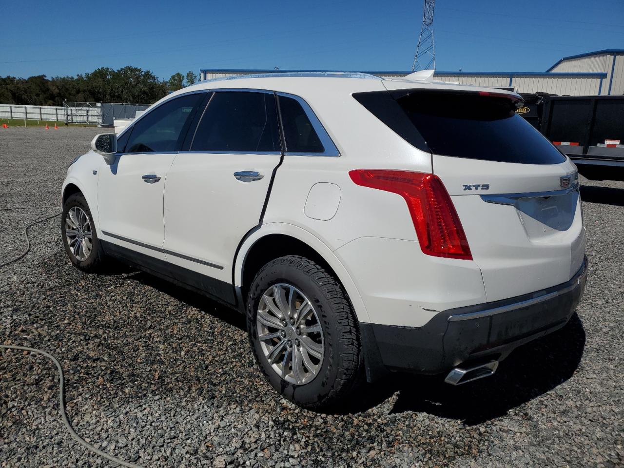 2019 Cadillac XT5 VIN 1GYKNCRS6KZ271427 Copart auction photo, water/flood / minor dent/scratches damage thumbnail 2