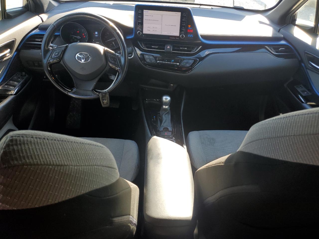 2019 Toyota C-HR VIN JTNKHMBX4K1018822 Copart auction photo, side / front end damage thumbnail 8