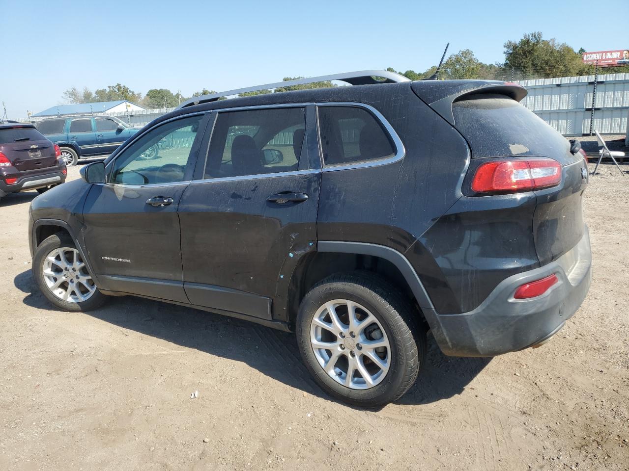 2015 Jeep Grand Cherokee VIN 1C4PJLCB9FW678262 Copart auction photo, all over damage thumbnail 2