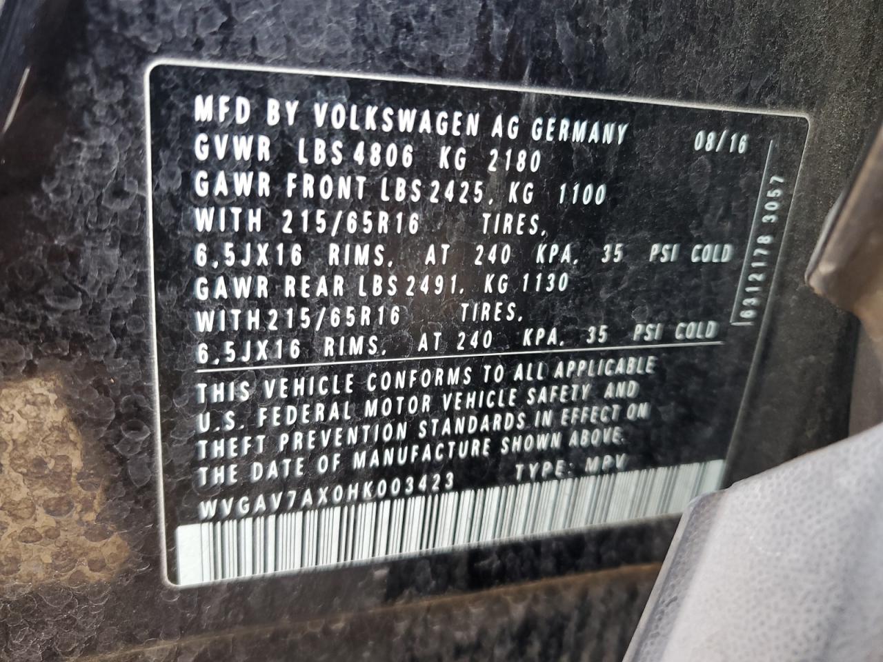 2017 Volkswagen Tiguan VIN WVGAV7AX0HK003423 Copart auction photo, front end damage thumbnail 16