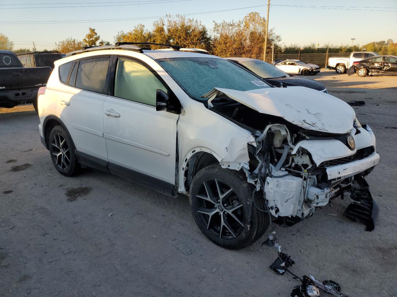2016 Toyota RAV 4 VIN JTMJFREV4GJ069967 Copart auction photo, front end / mechanical damage thumbnail 4