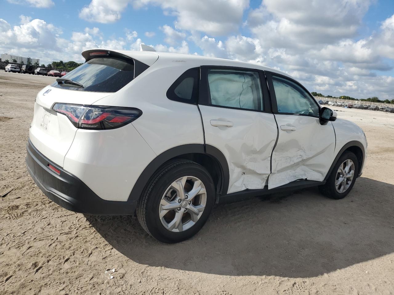 2024 Honda HR-V VIN 3CZRZ1H34RM727051 Copart auction photo, side damage thumbnail 3