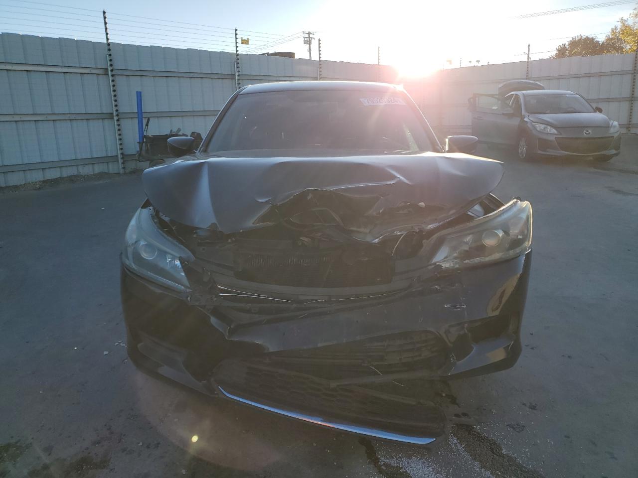 2015 Honda Accord VIN 1HGCR2F31FA153362 Copart auction photo, front end damage thumbnail 5