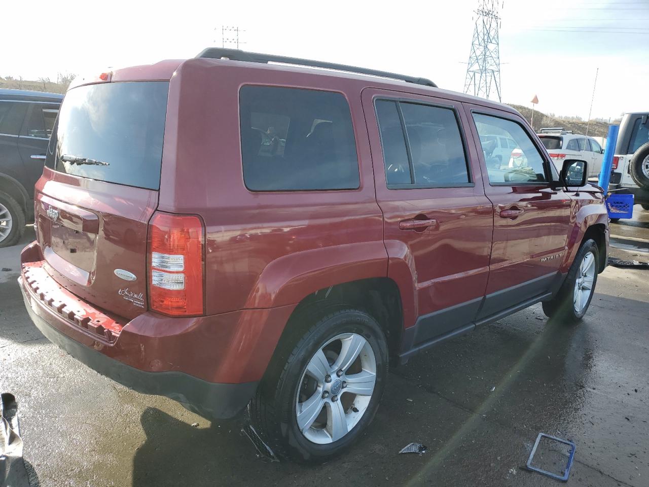 2014 Jeep Liberty (Patriot) VIN 1C4NJRFB7ED562106 Copart auction photo, front end / hail damage thumbnail 3