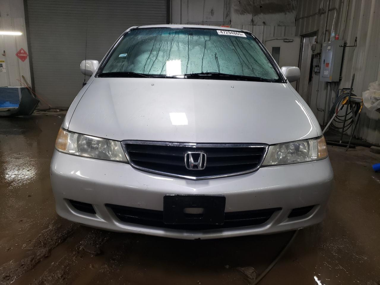 2004 Honda Odyssey VIN 5FNRL189X4B098131 Copart auction photo, rear end damage thumbnail 5