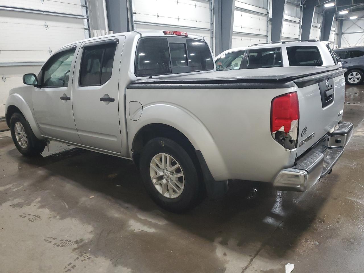 2018 Nissan Navara (Frontier) VIN 1N6AD0EVXJN738984 Copart auction photo, front end / rear end damage thumbnail 2