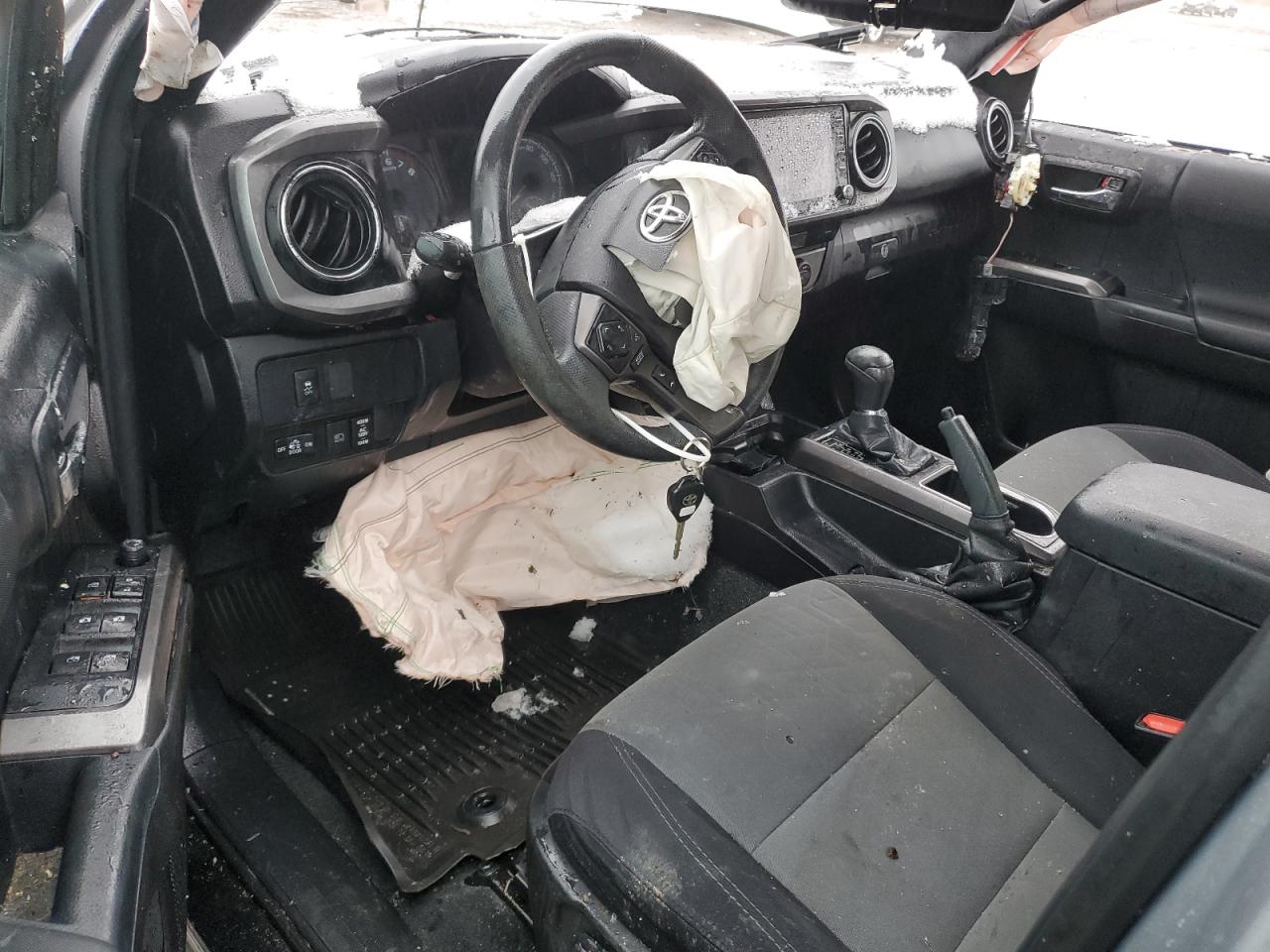 2021 Toyota Tacoma VIN 3TMDZ5BN7MM105408 Copart auction photo, side / top/roof damage thumbnail 8