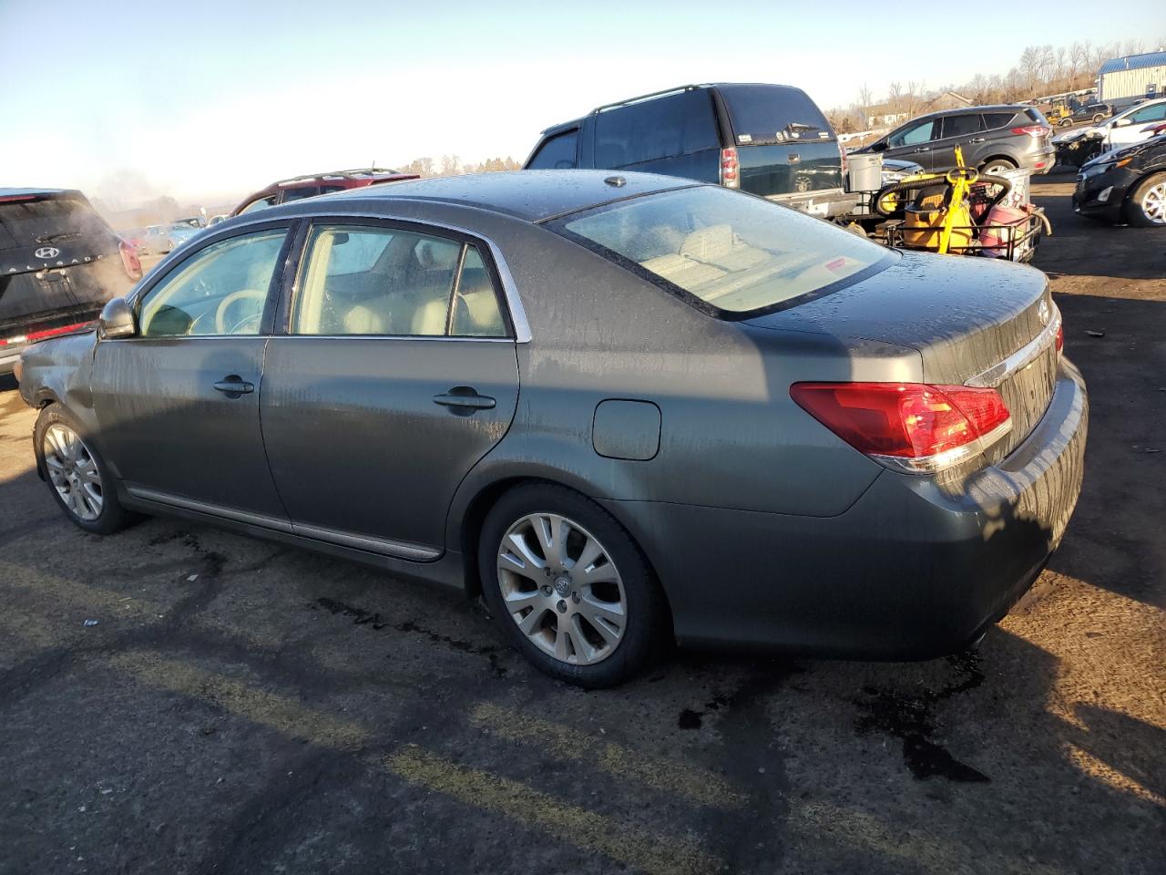 2011 Toyota Avalon VIN 4T1BK3DB2BU426389 Copart auction photo, front end damage thumbnail 2