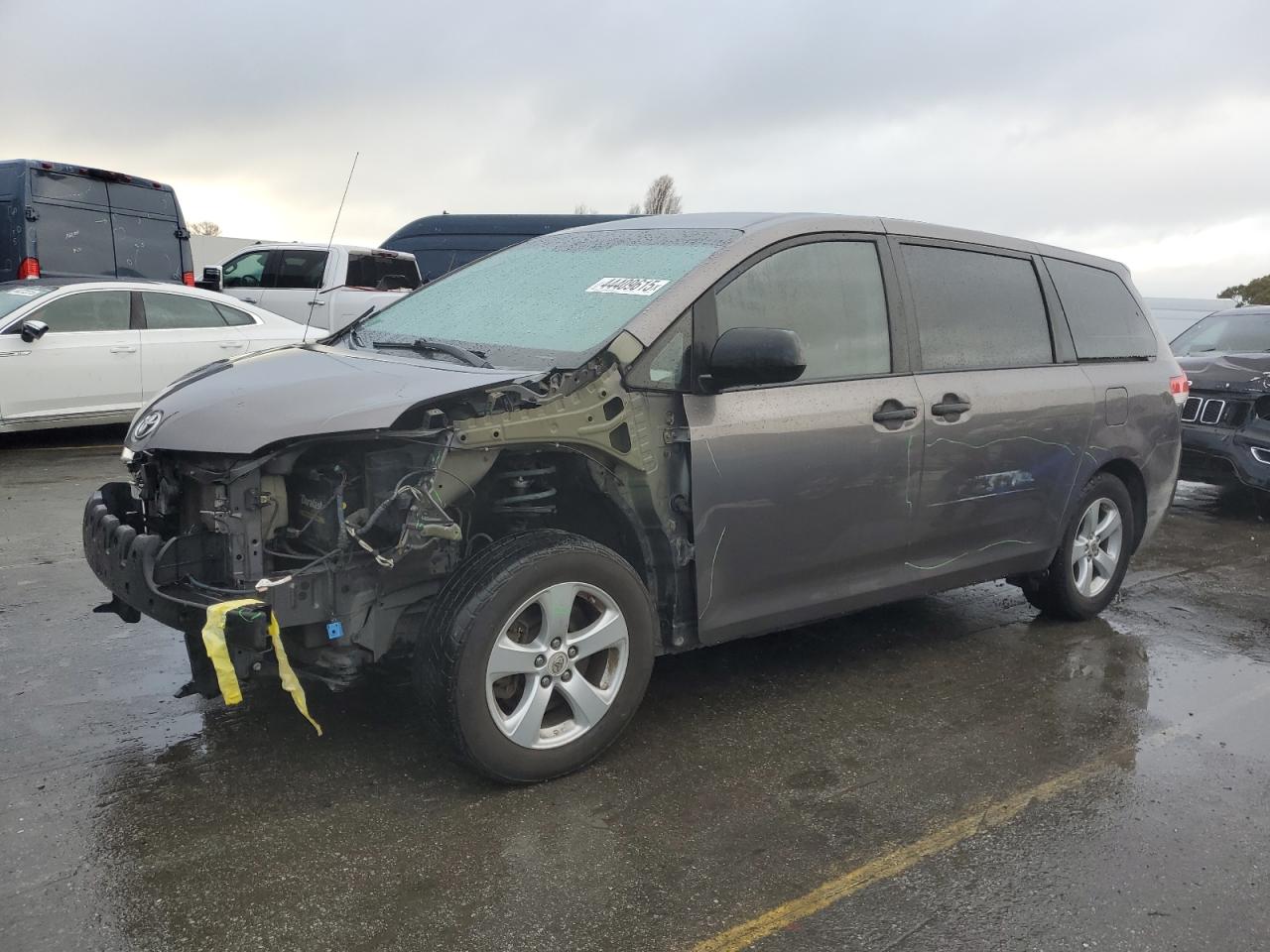 2012 Toyota Sienna VIN 5TDZK3DC1CS199892