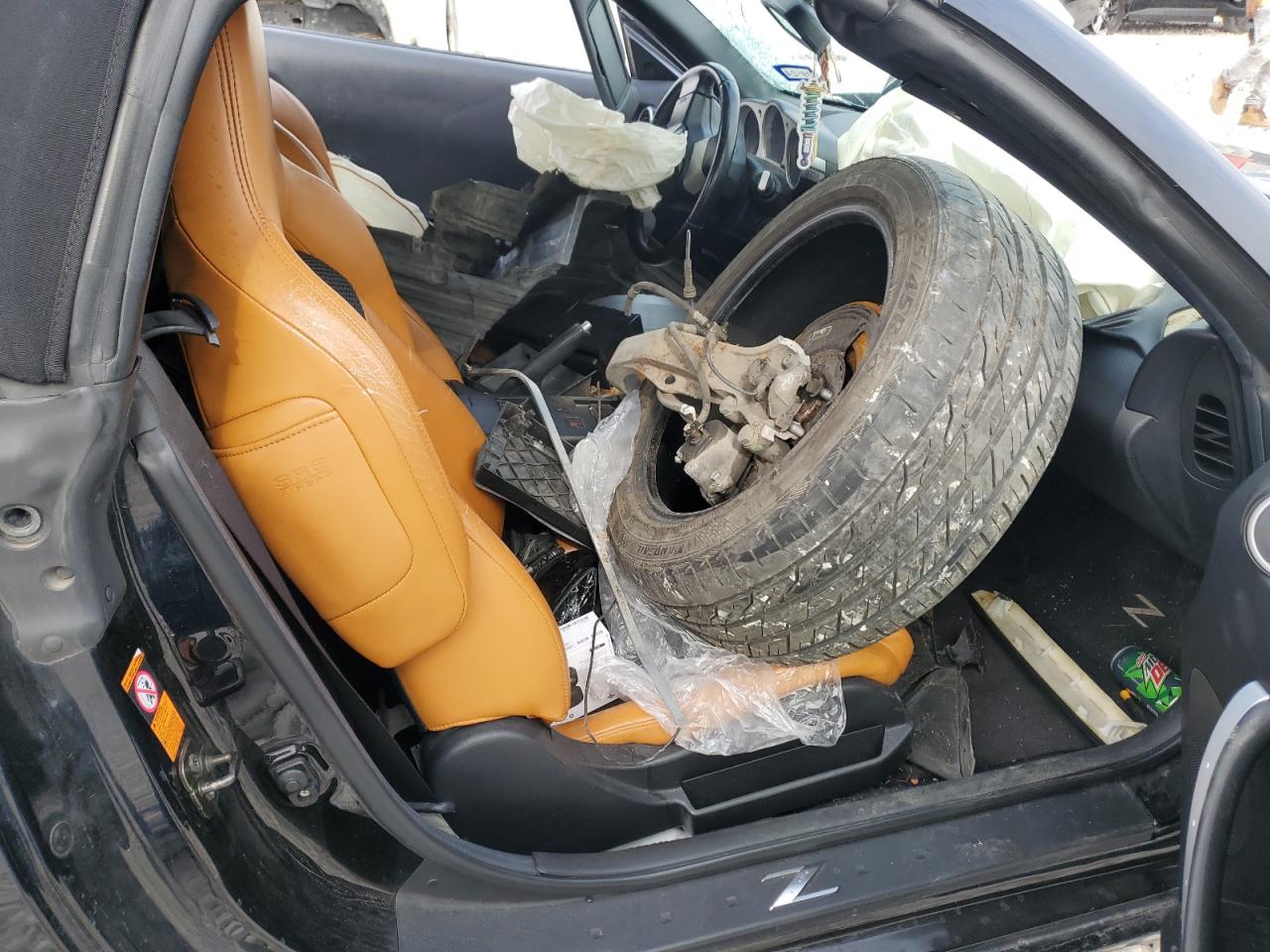 2005 Nissan 350Z VIN JN1AZ36A85M753581 Copart auction photo, all over damage thumbnail 10