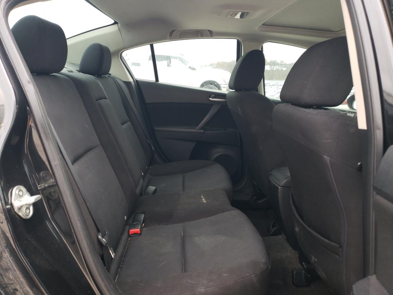 2011 Mazda 3 VIN JM1BL1VF4B1357200 Copart auction photo, rear end damage thumbnail 11