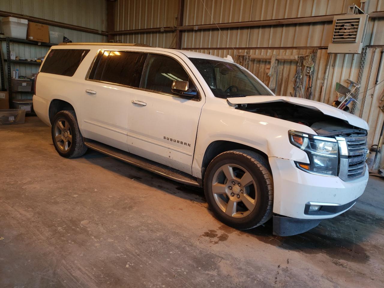 2018 Chevrolet Suburban VIN 1GNSCJKC9JR196800 Copart auction photo, front end / hail damage thumbnail 4