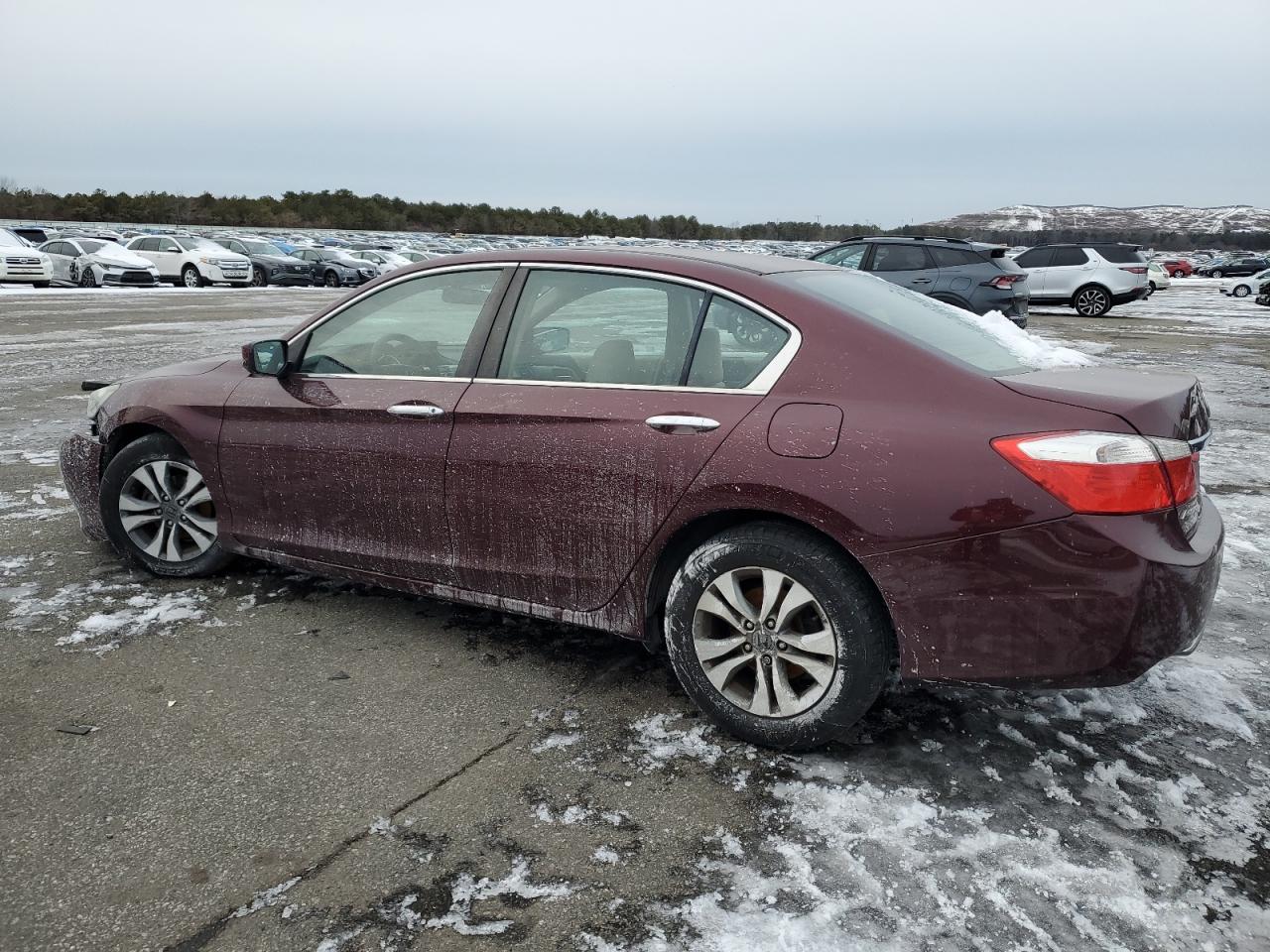 2015 Honda Accord VIN 1HGCR2F33FA223816 Copart auction photo, front end damage thumbnail 2