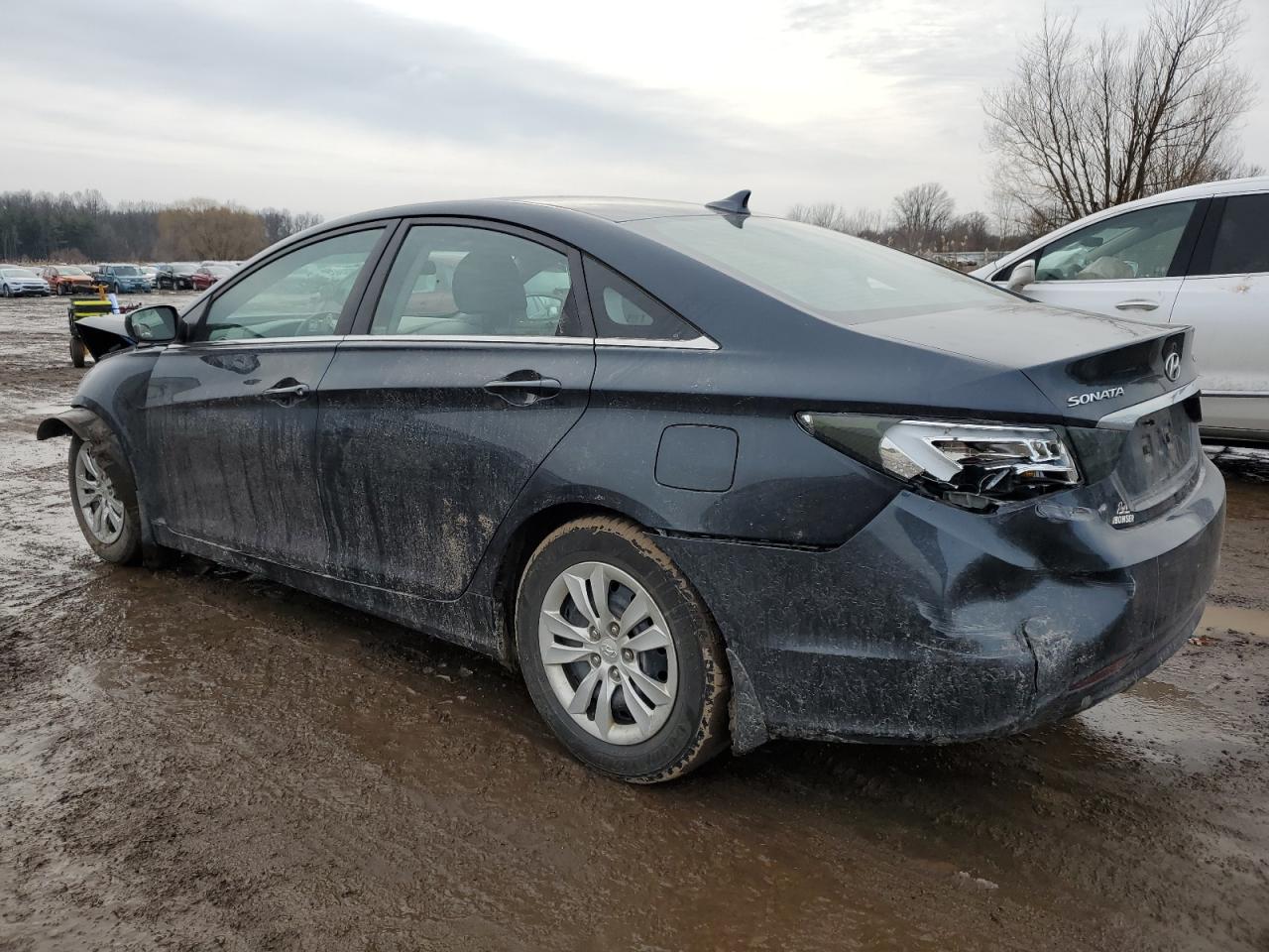 2011 Hyundai Sonata VIN 5NPEB4AC5BH101461 Copart auction photo, front end / rear end damage thumbnail 2