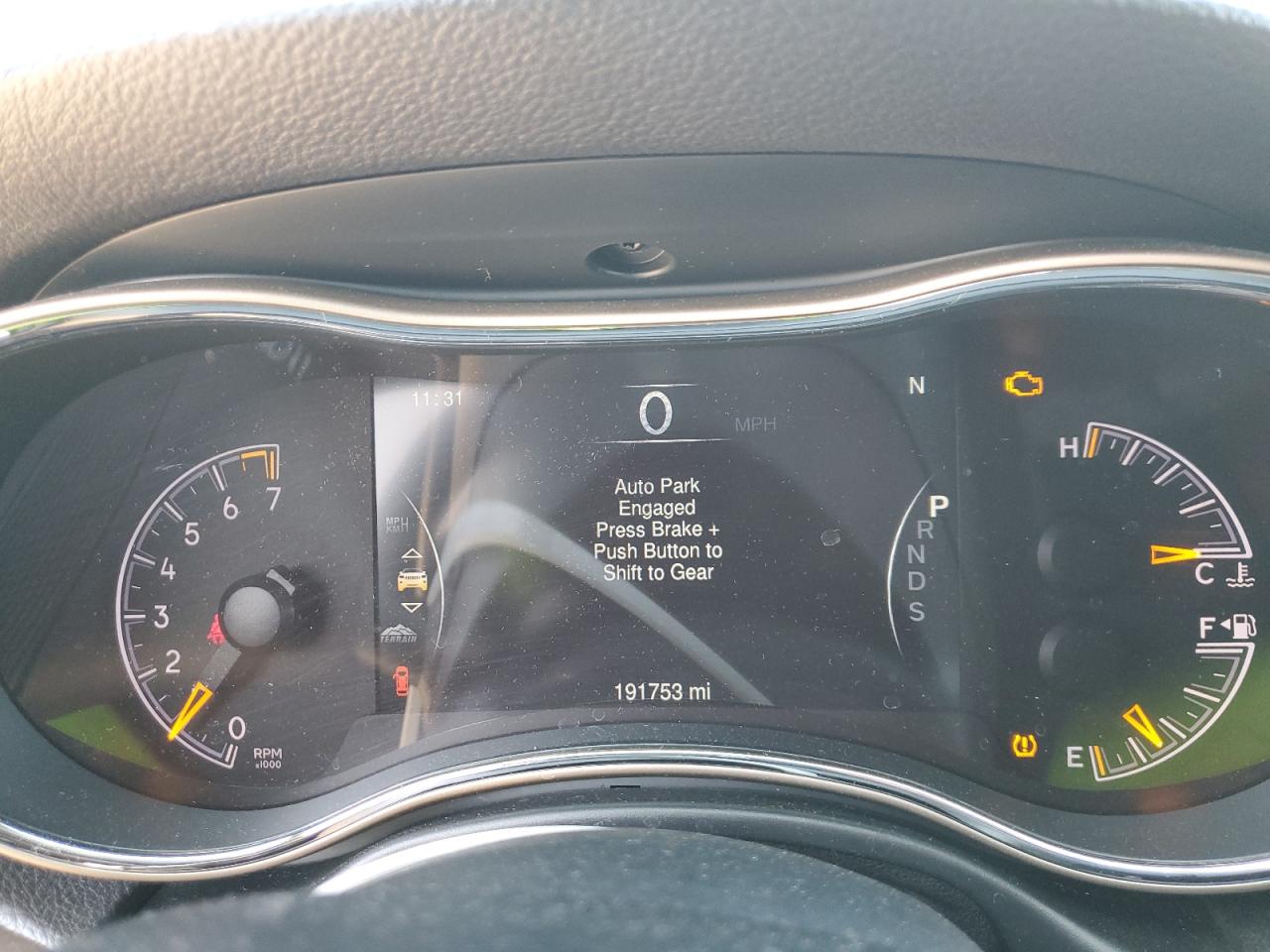 2015 Jeep Grand Cherokee VIN 1C4RJFBG0FC607766 Copart auction photo, front end / side damage thumbnail 9