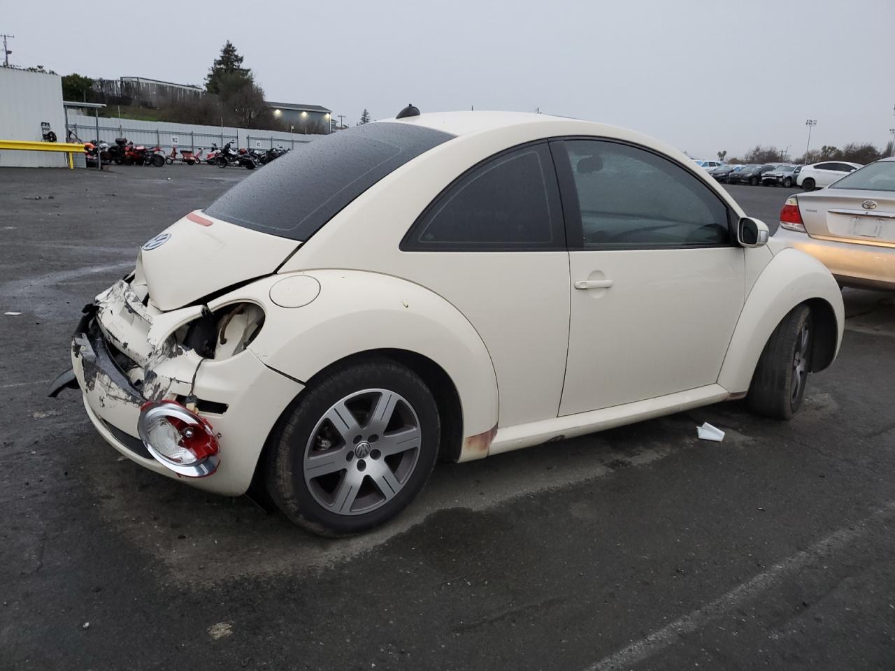 2006 Volkswagen Beetle VIN 3VWRG31C16M419846 Copart auction photo, rear end damage thumbnail 3