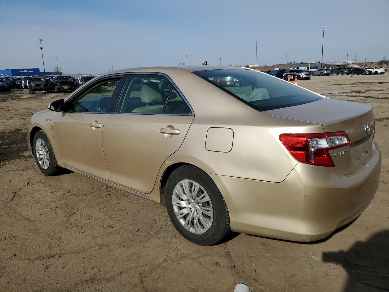 2012 Toyota Camry VIN 4T1BD1FK6CU052074 Copart auction photo, side / mechanical damage thumbnail 2