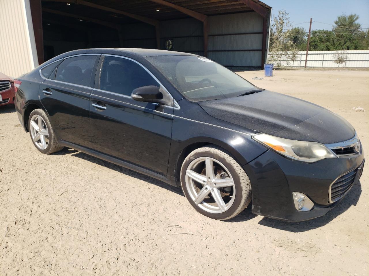 2013 Toyota Avalon VIN 4T1BK1EB2DU061864 Copart auction photo, rear end / minor dent/scratches damage thumbnail 4