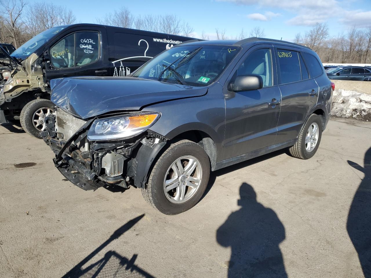 2012 Hyundai Santa Fe VIN 5XYZGDAB2CG163113