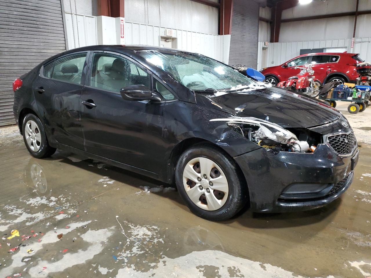 2014 KIA Forte VIN KNAFK4A65E5181067 Copart auction photo, front end / side damage thumbnail 4