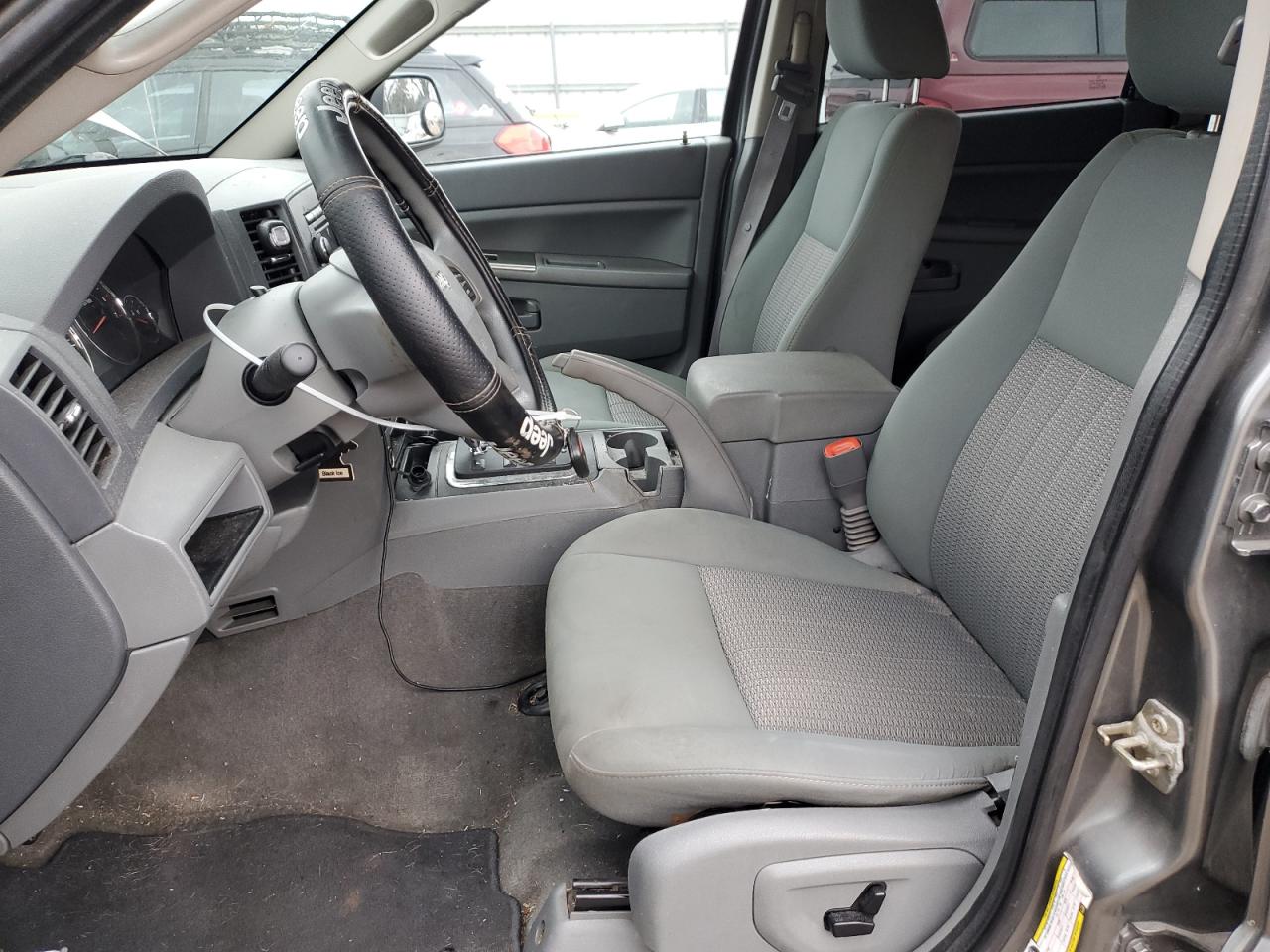 2007 Jeep Grand Cherokee VIN 1J8GR48K57C577271 Copart auction photo, front end / undercarriage damage thumbnail 7