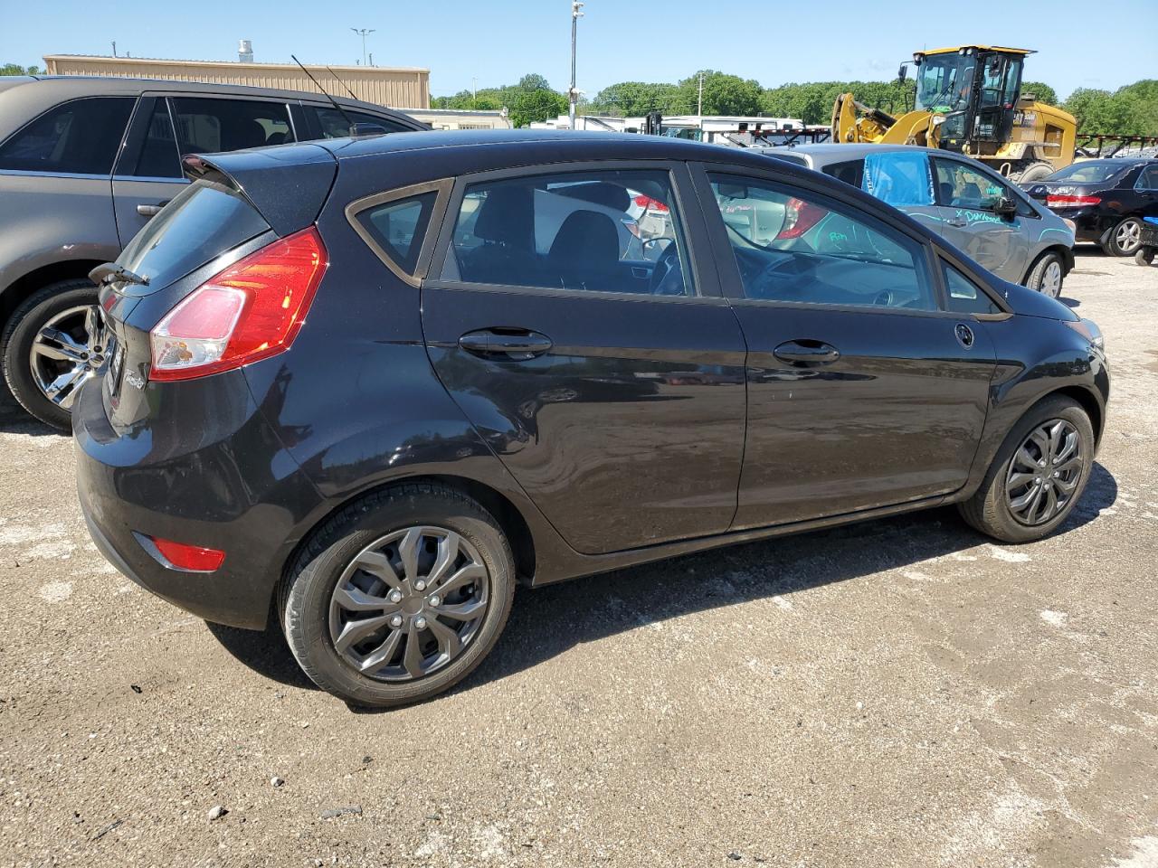 2015 Ford Fiesta VIN 3FADP4EE9FM171513 Copart auction photo, hail damage thumbnail 3