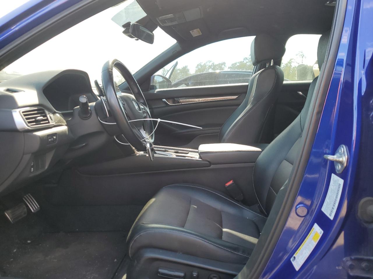 2018 Honda Accord VIN 1HGCV1F33JA152177 Copart auction photo, front end / minor dent/scratches damage thumbnail 7