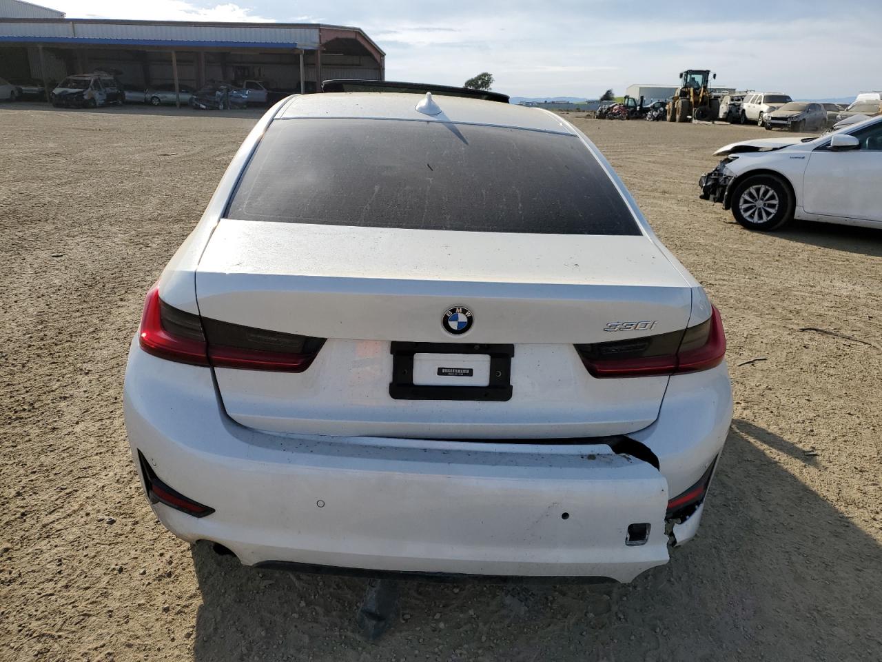 2020 BMW 3er VIN WBA5R1C05LFJ05290 Copart auction photo, undercarriage / front end damage thumbnail 6