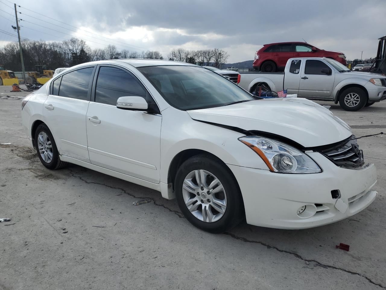 2012 Nissan Altima VIN 1N4AL2AP1CC136844 Copart auction photo, front end / side damage thumbnail 4