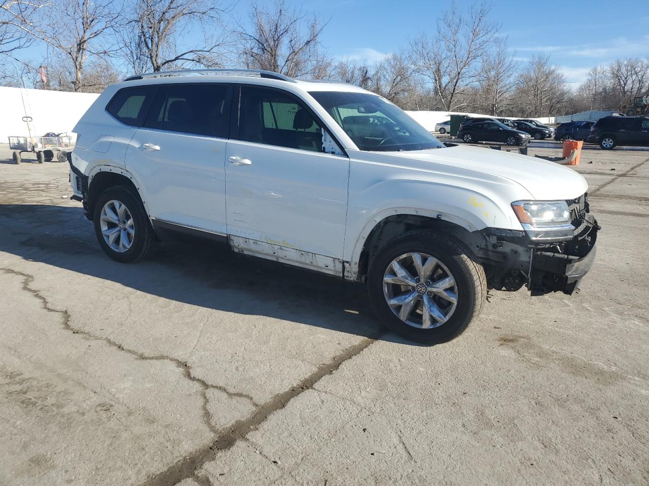 2018 Volkswagen Atlas VIN 1V2MR2CA5JC526310 Copart auction photo, front end / rear end damage thumbnail 4