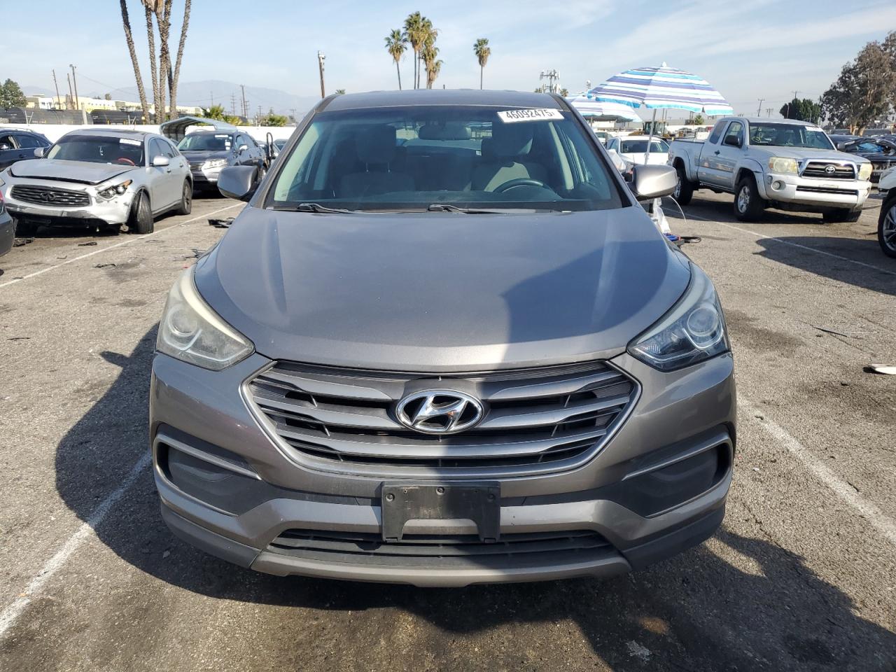 2018 Hyundai Santa Fe VIN 5NMZT3LB7JH072196 Copart auction photo, vandalism damage thumbnail 5