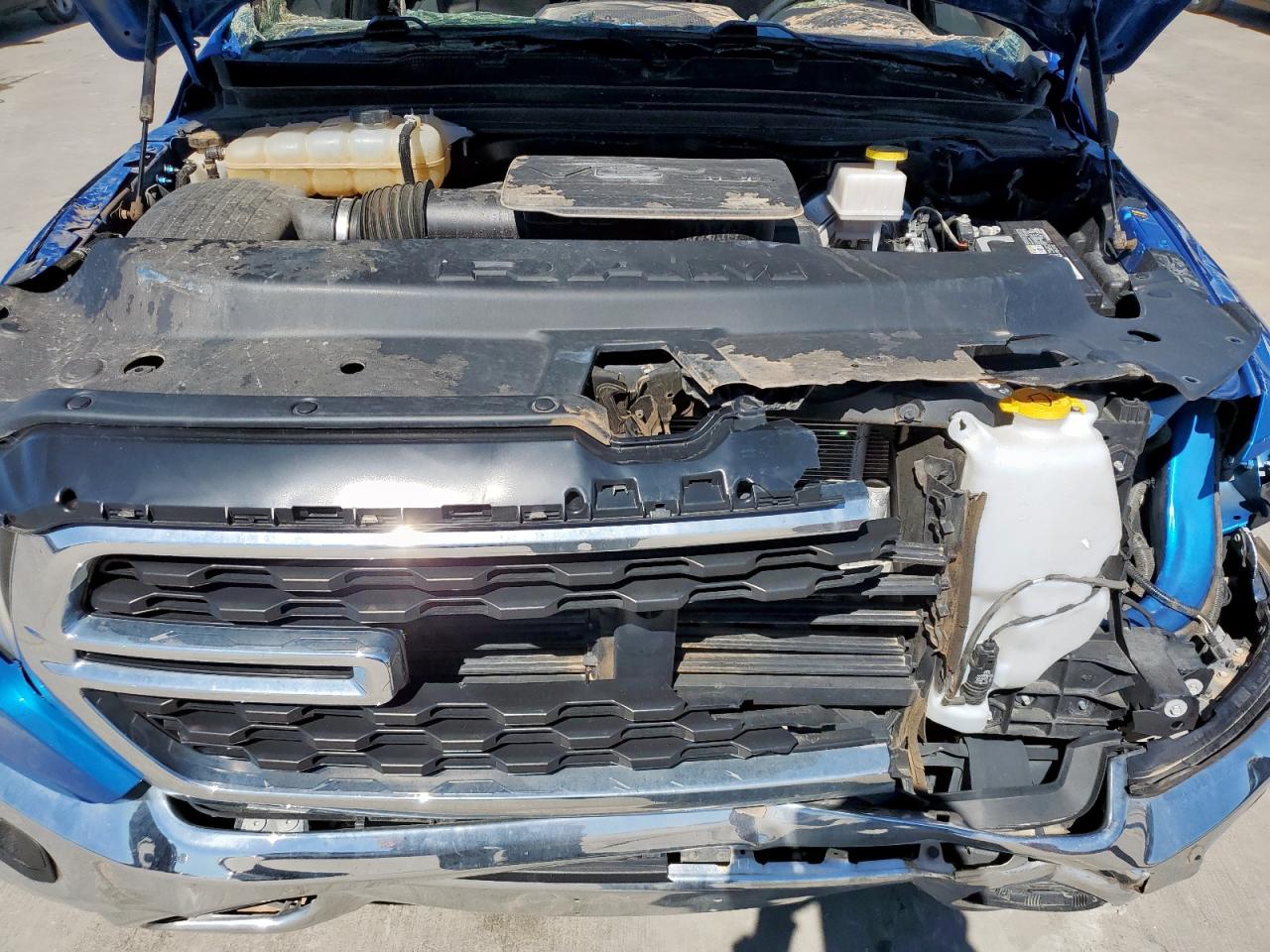 2022 RAM 1500 VIN 1C6RRFMG3NN295099 Copart auction photo, all over damage thumbnail 11