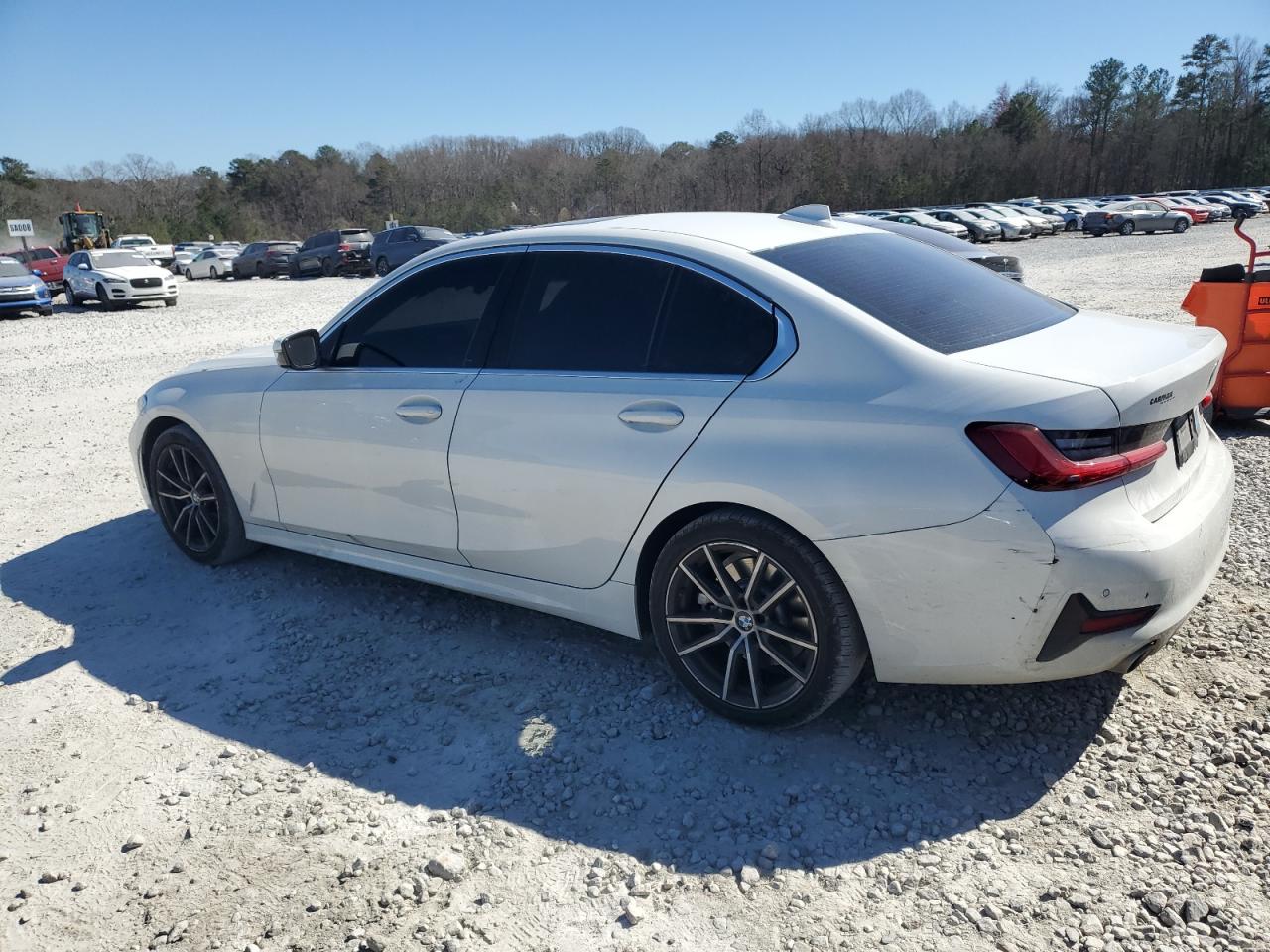 2020 BMW 3er VIN 3MW5R1J0XL8B11310 Copart auction photo, side / minor dent/scratches damage thumbnail 2